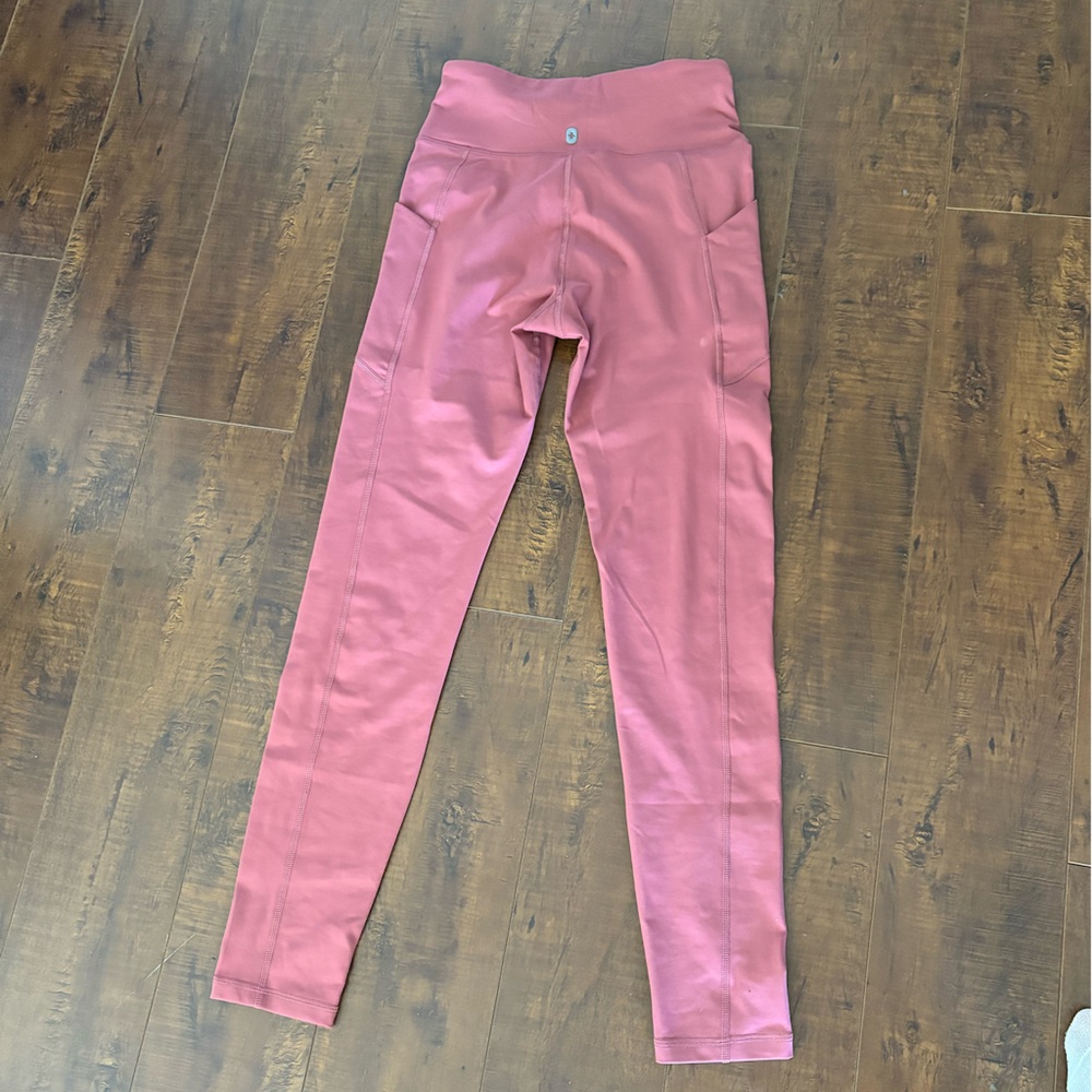 FIGS women’s leggings